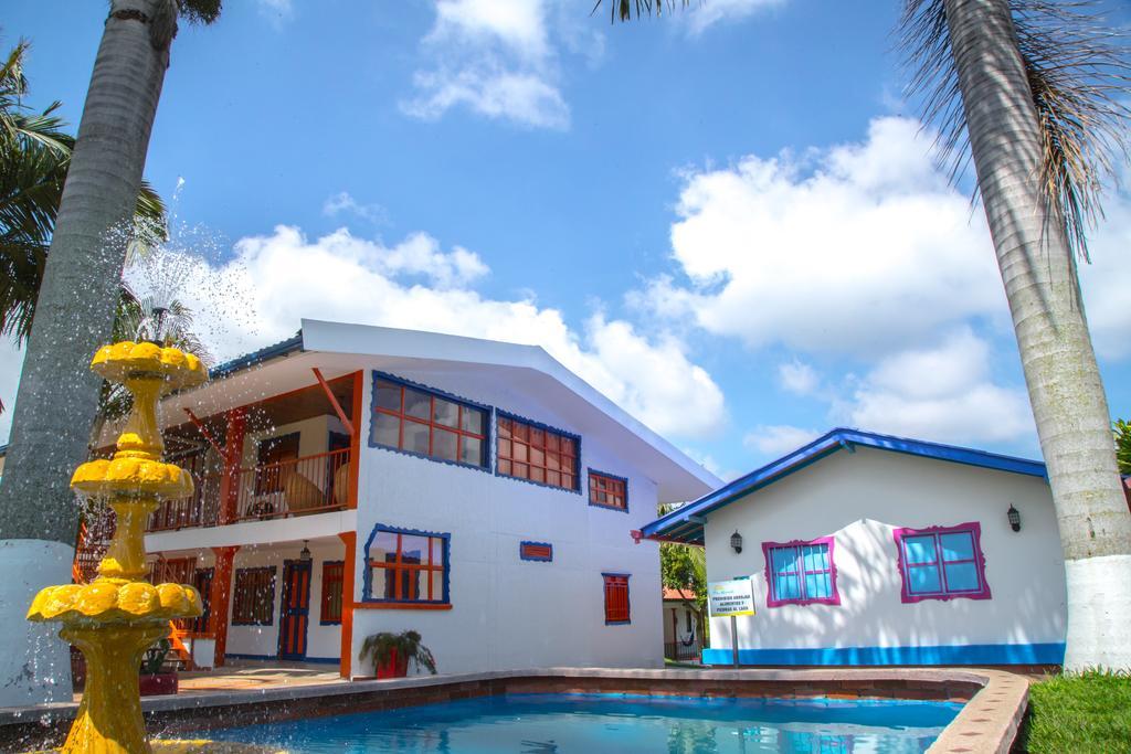Finca Hotel La Manuela El Meson  Екстер'єр фото